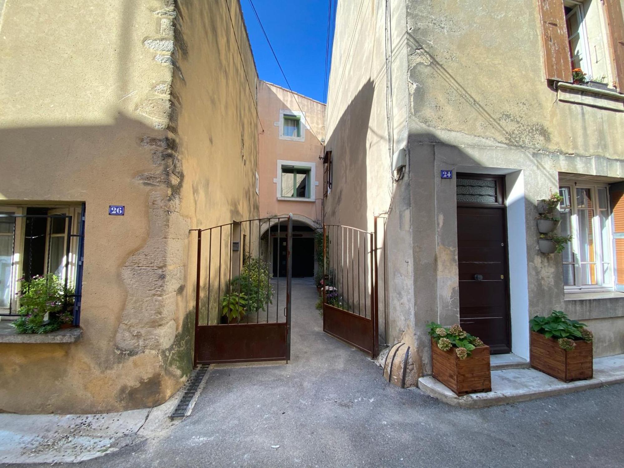 Drome Provencale Maison Familiale Calme Dans Village Valréas Exterior foto