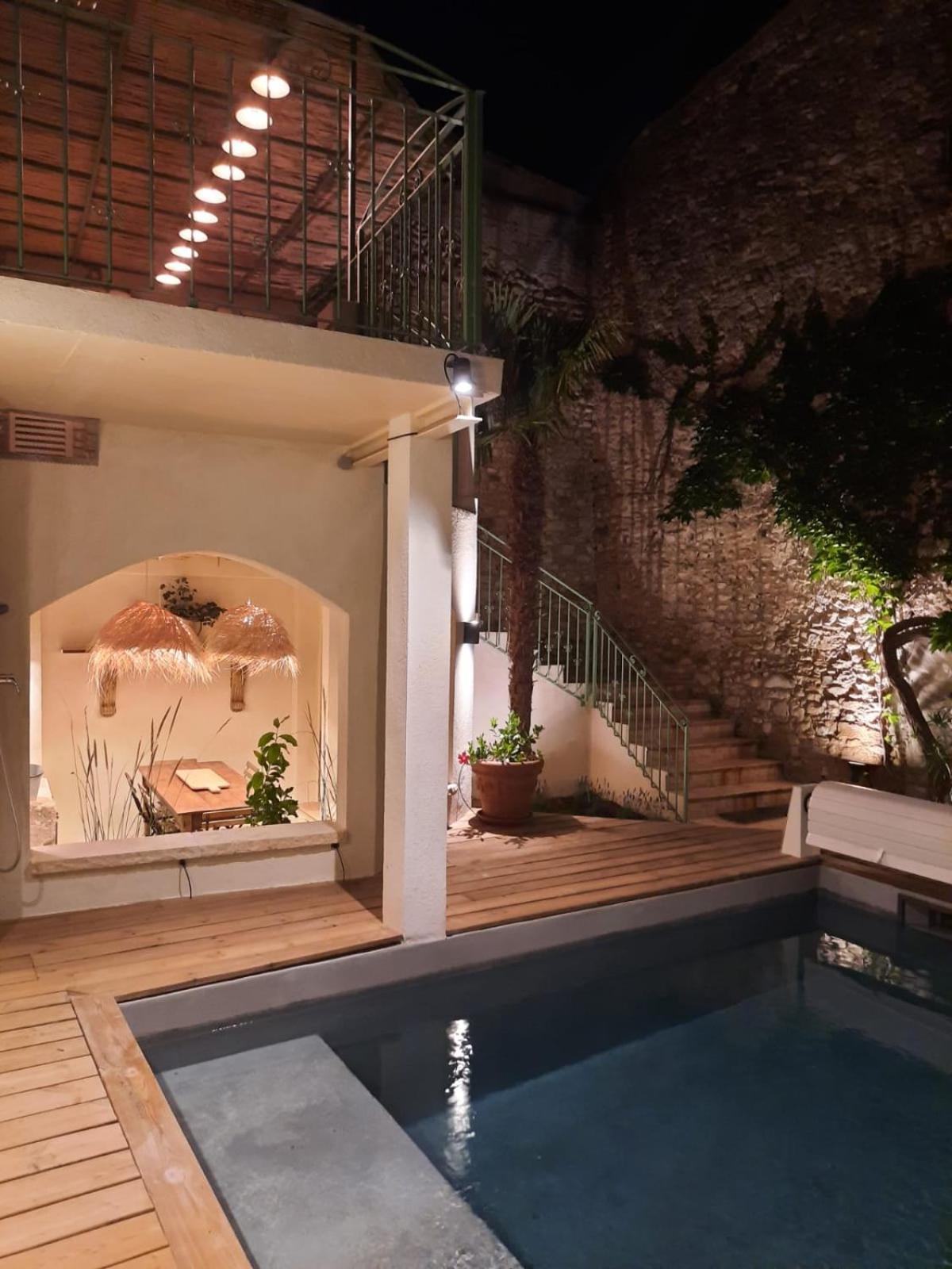 Drome Provencale Maison Familiale Calme Dans Village Valréas Exterior foto