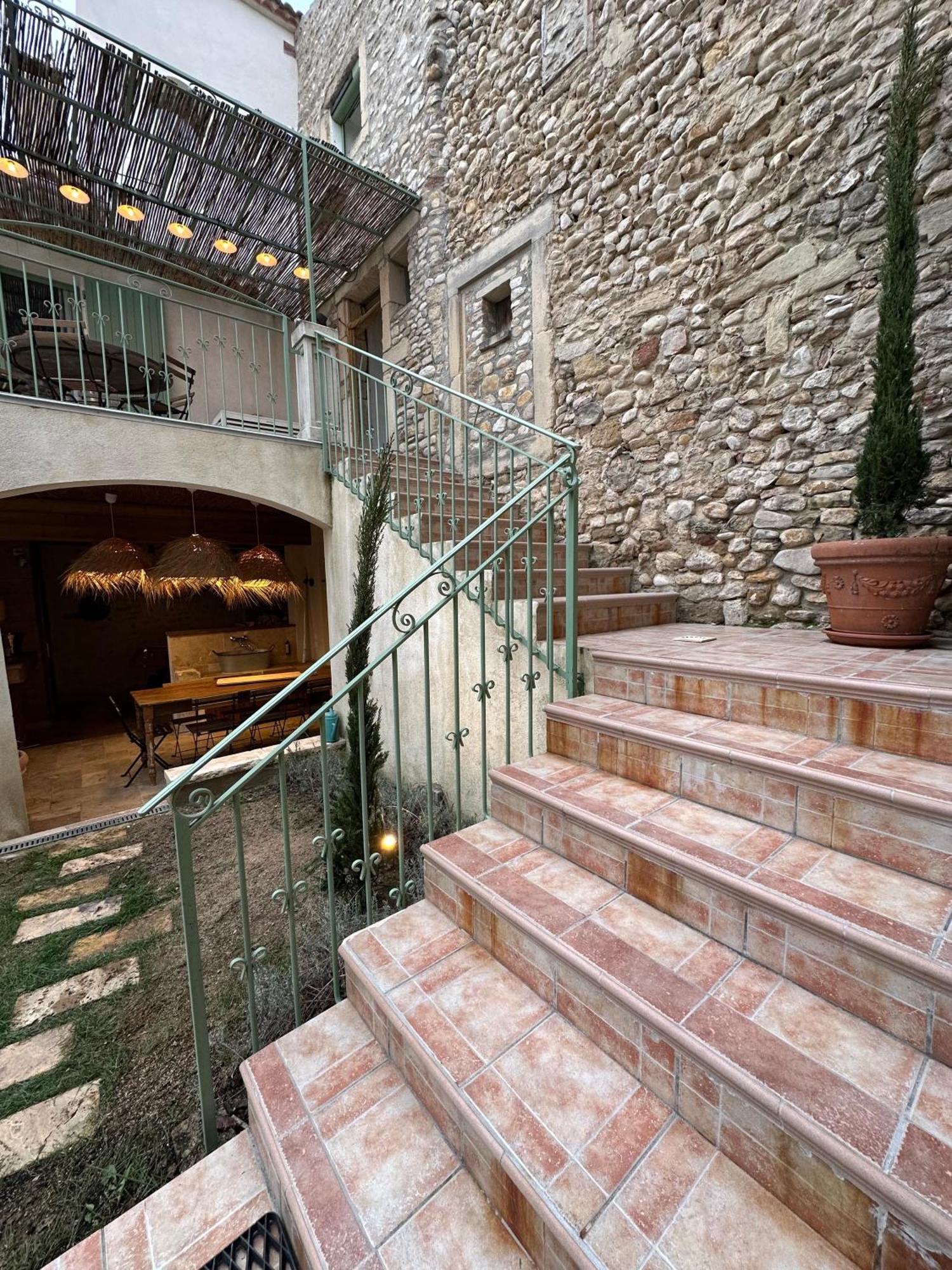 Drome Provencale Maison Familiale Calme Dans Village Valréas Exterior foto