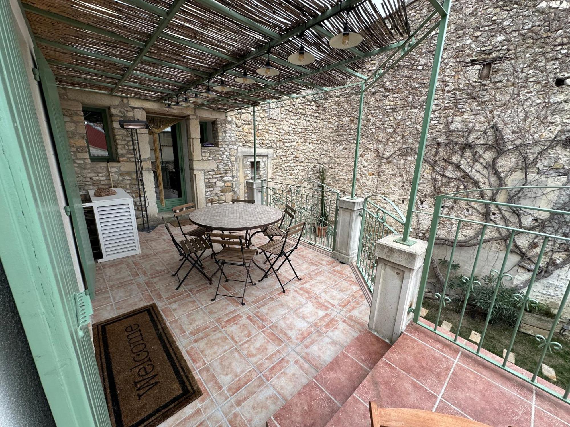Drome Provencale Maison Familiale Calme Dans Village Valréas Exterior foto